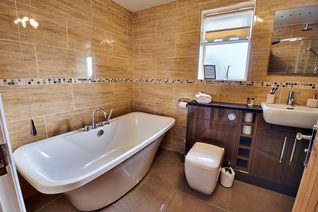 The Chase, Luxury Hot Tub Retreat, Pets Welcomed Dipton Exterior foto